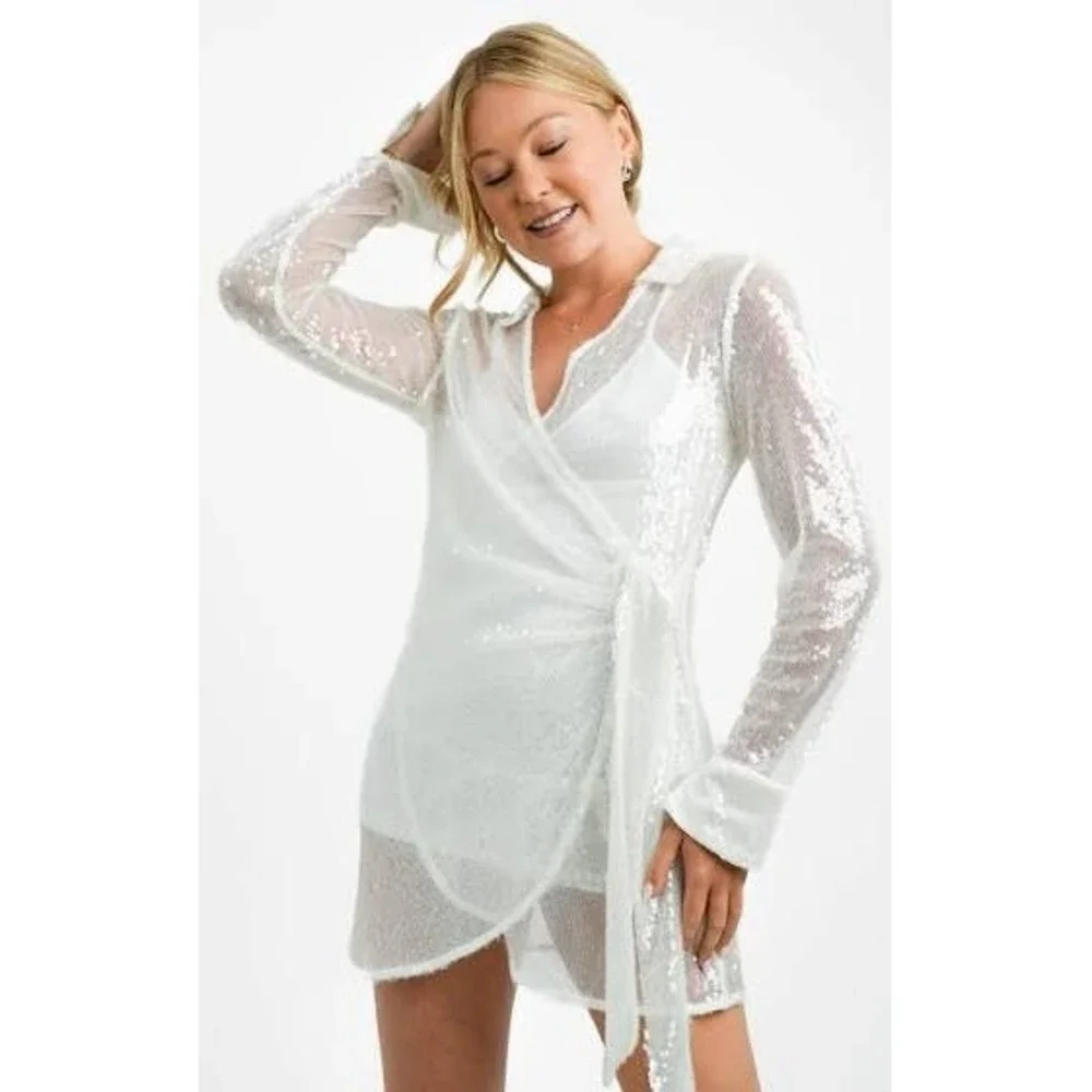 4th + Reckless NEW White Sequin Wrap Mini Dress Bridal Party READ!!!‎ Size M